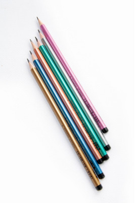 Олівець чорнографітний, НВ